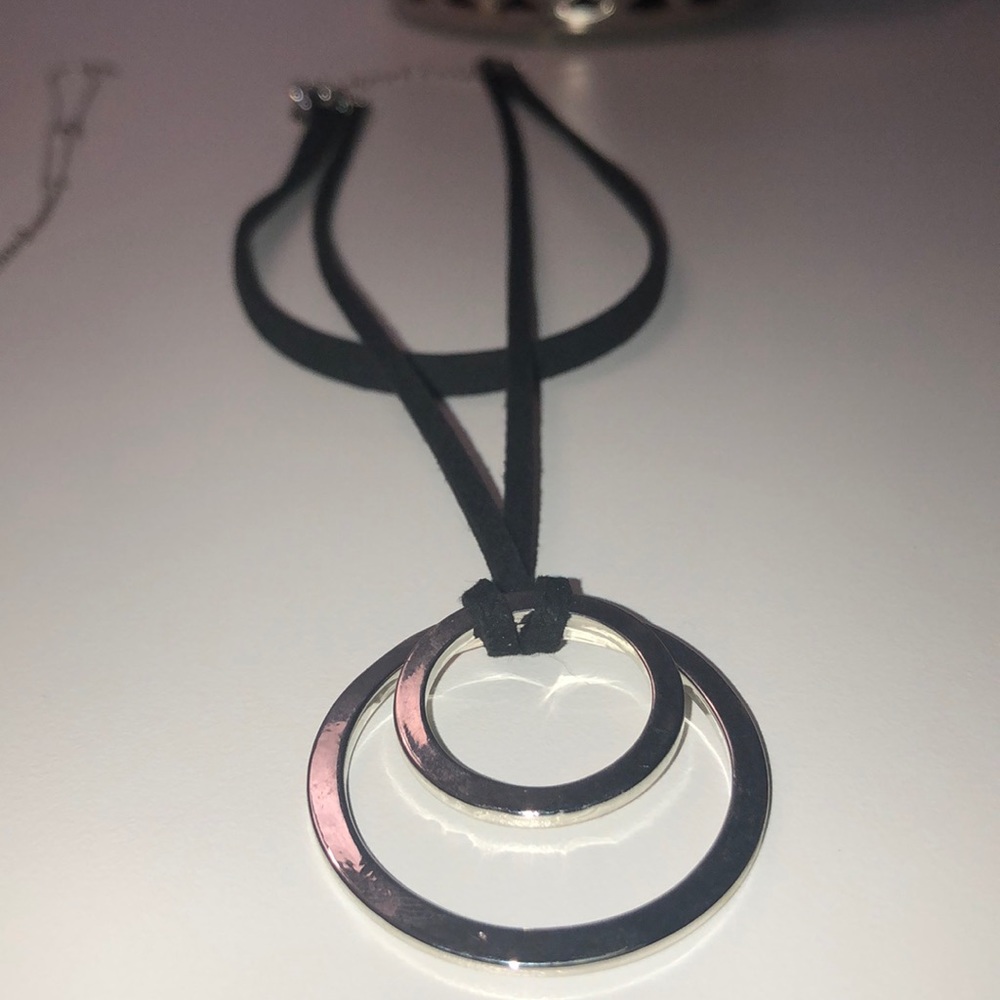Choker lace circle necklace